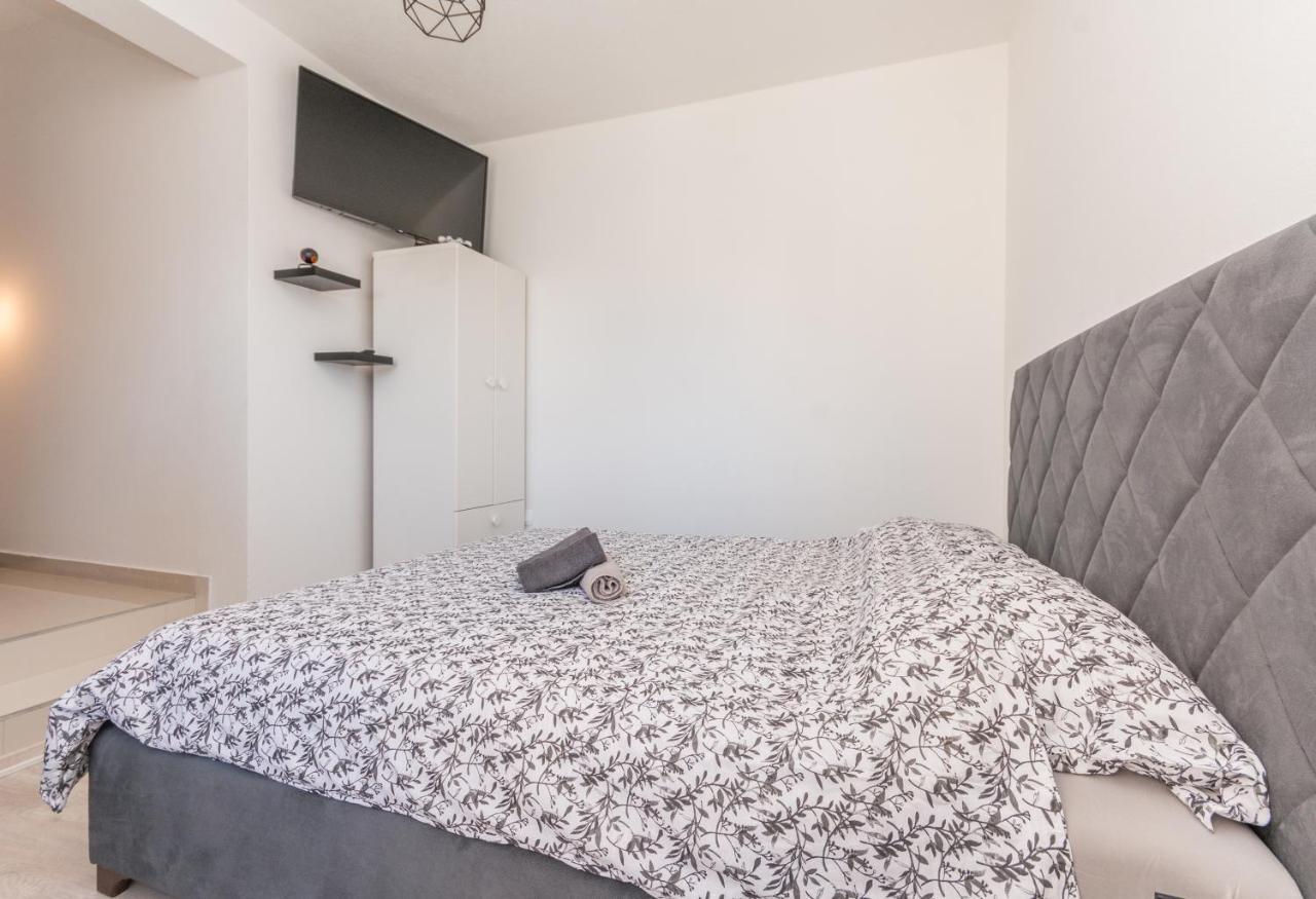 Villa Lucija Biograd Na Moru Ngoại thất bức ảnh