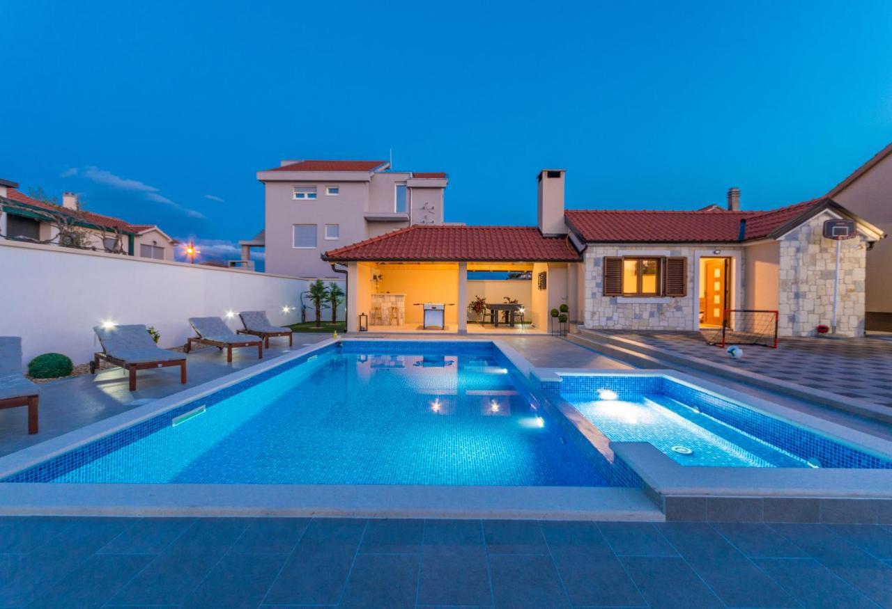 Villa Lucija Biograd Na Moru Ngoại thất bức ảnh