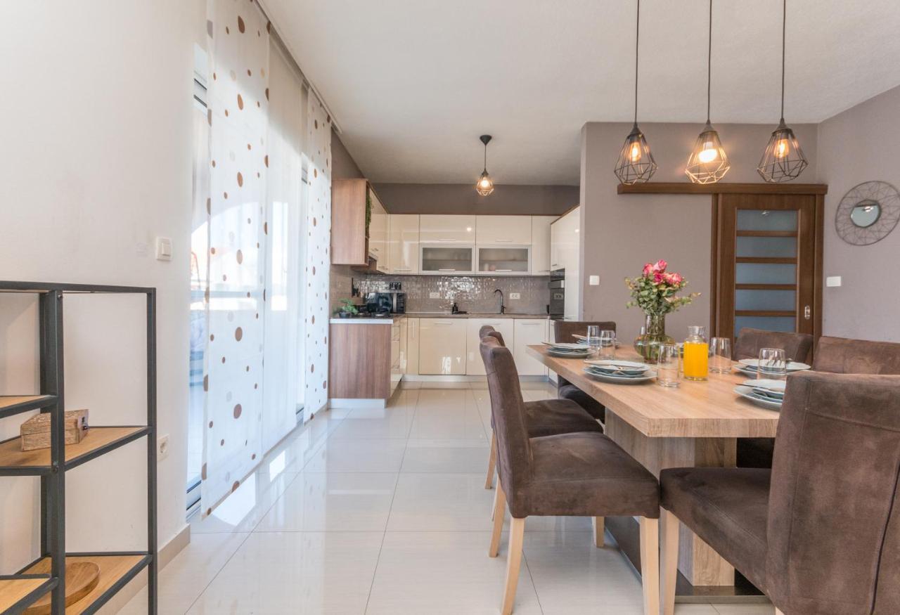 Villa Lucija Biograd Na Moru Ngoại thất bức ảnh